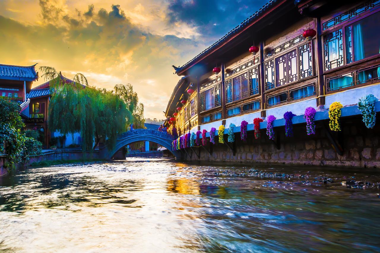 Love Cloud Boutique Chain Hotel In The Water Side Lijiang  Buitenkant foto