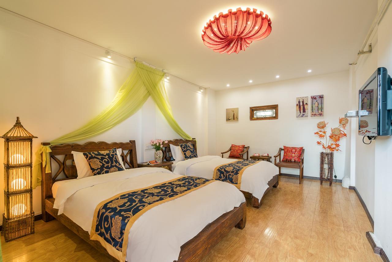 Love Cloud Boutique Chain Hotel In The Water Side Lijiang  Buitenkant foto