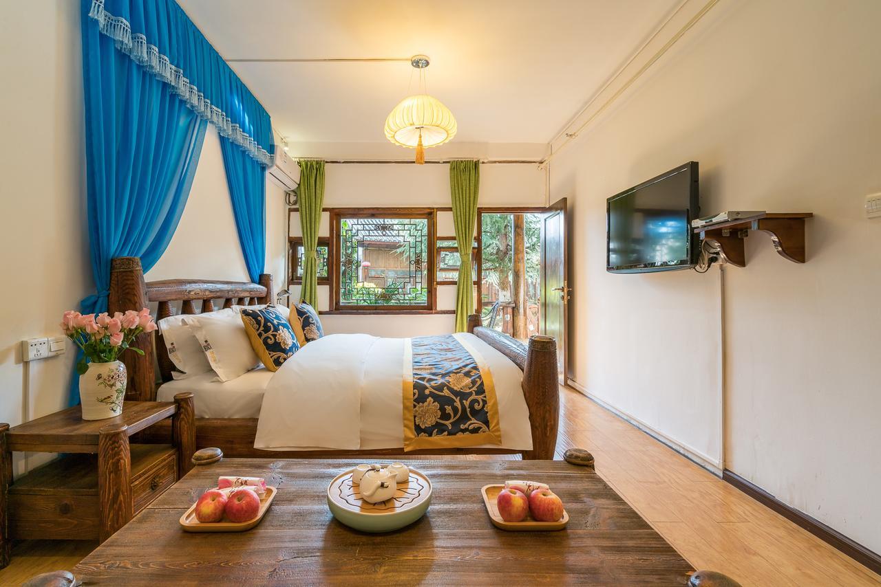 Love Cloud Boutique Chain Hotel In The Water Side Lijiang  Buitenkant foto