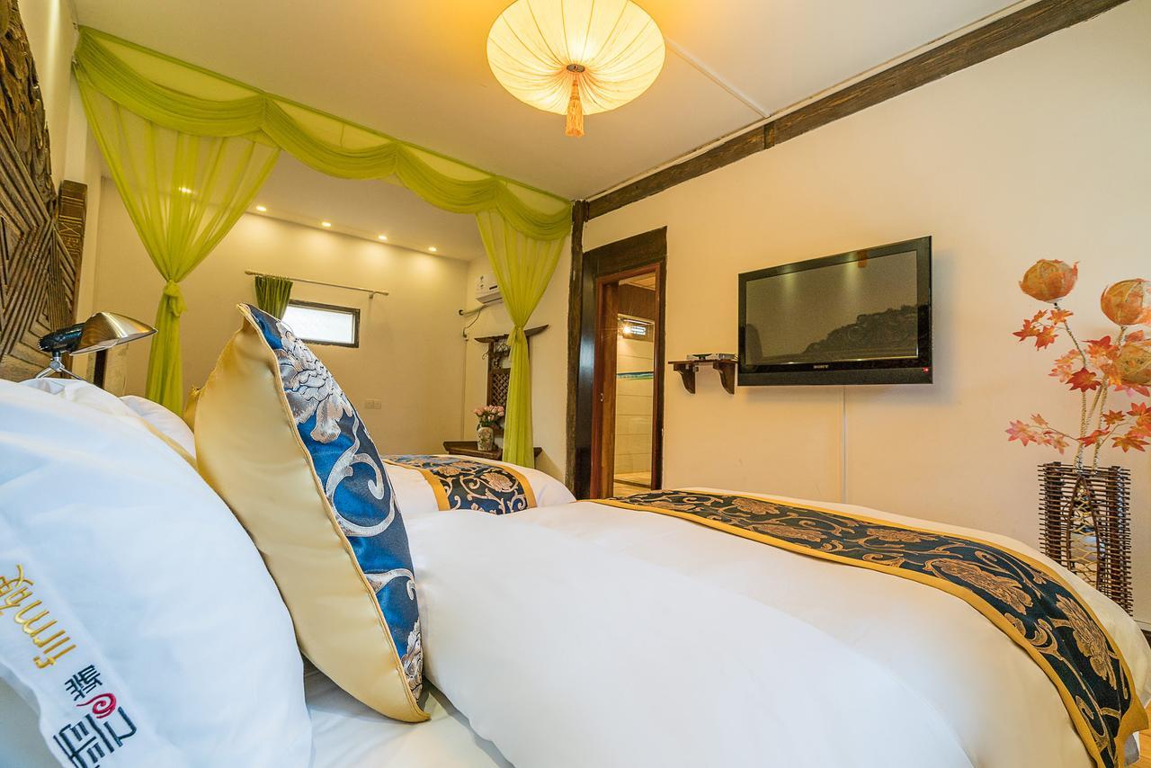Love Cloud Boutique Chain Hotel In The Water Side Lijiang  Buitenkant foto